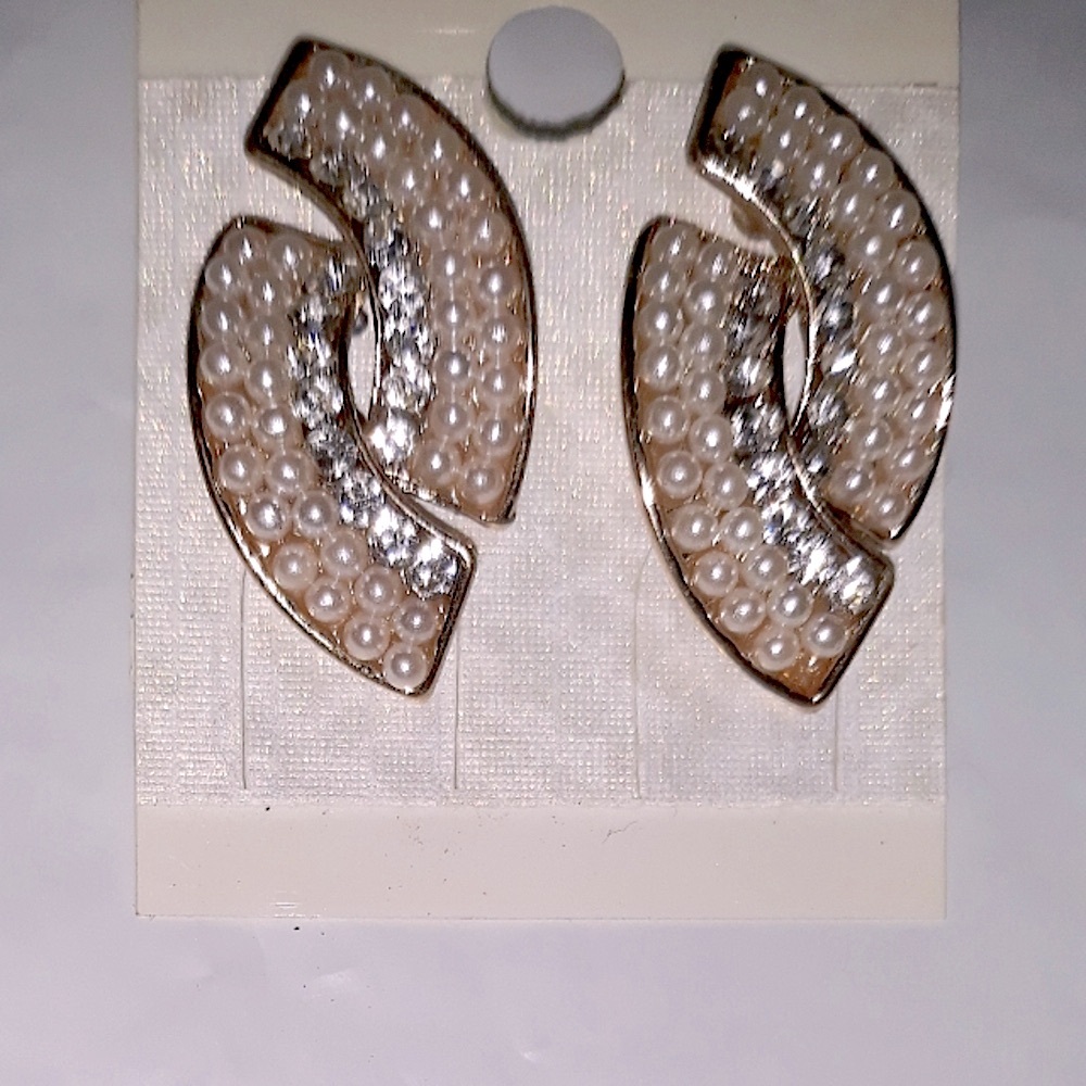 Beautiful Pearl CZ Earrings Cubic Zirconia Rose Gold over ss Stud Earrings